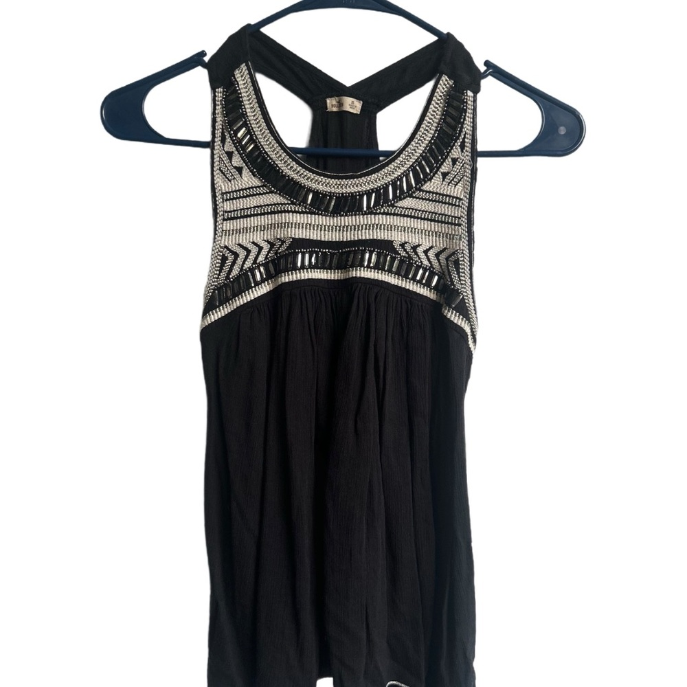 Hollister Black and White Graphic Sleeveless Tank Top